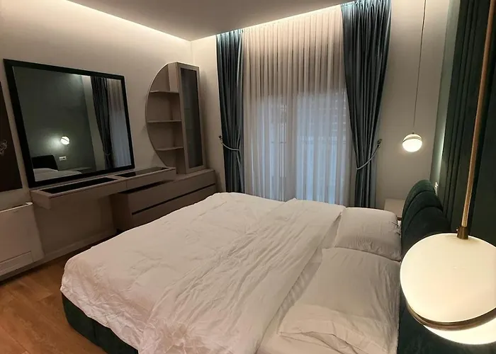 22 Luxury Free Parking Tirana