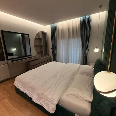 22 Luxury Free Parking Tirana